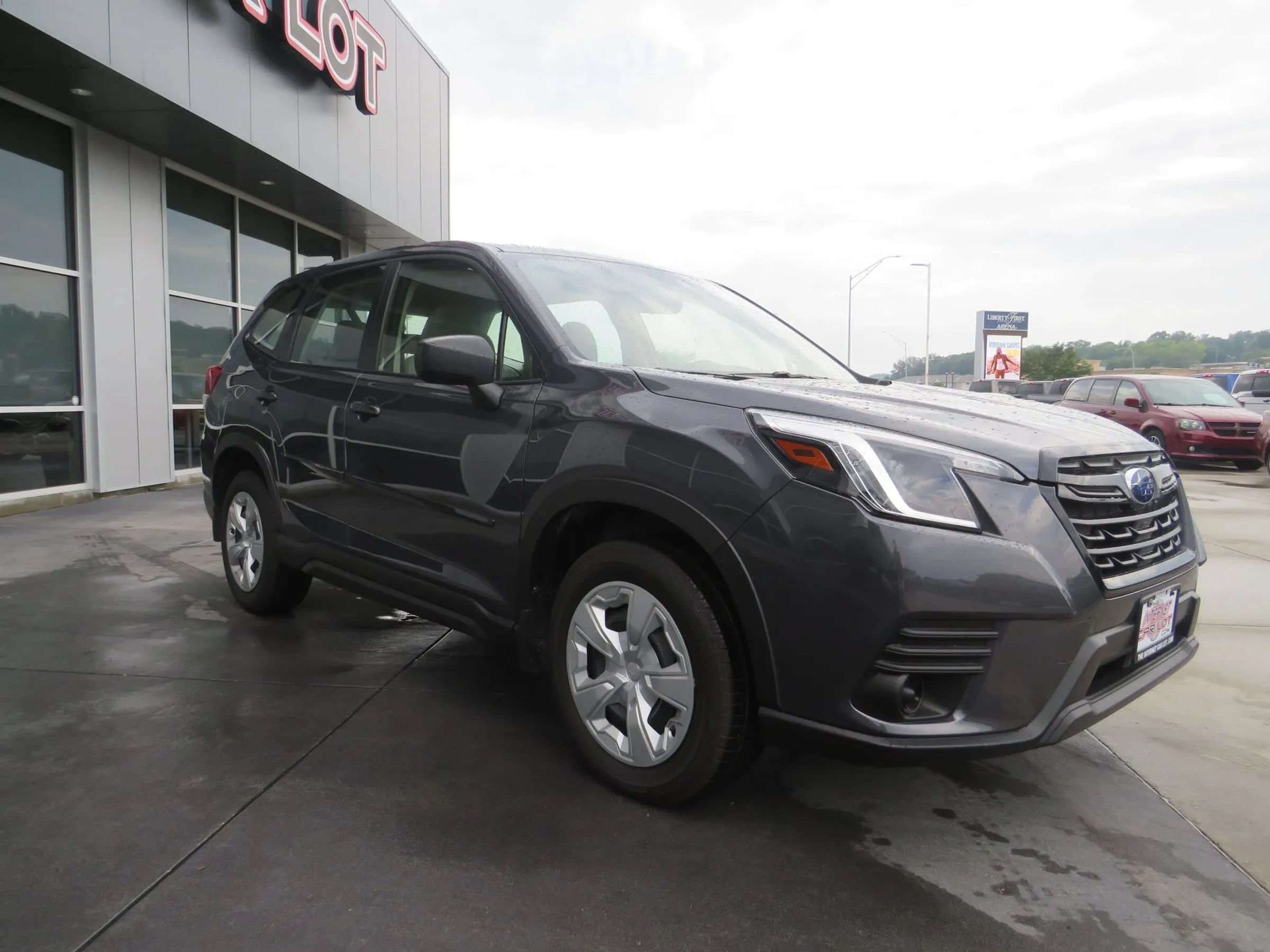 Used 2022 Subaru Forester AWD/4WD image 9