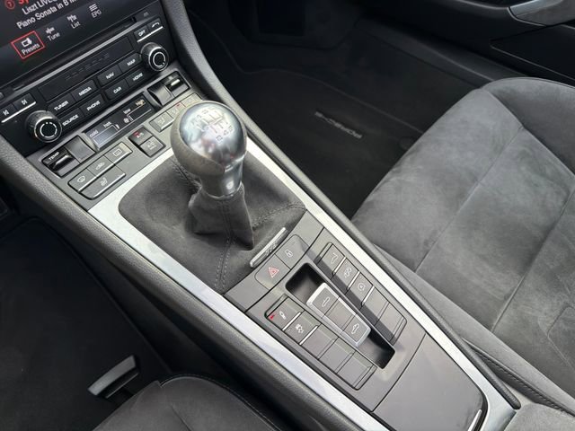 Used 2018 Porsche 718 Boxster GTS RWD image 29