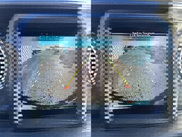 Used 2023 Jeep Wrangler Sahara image 28