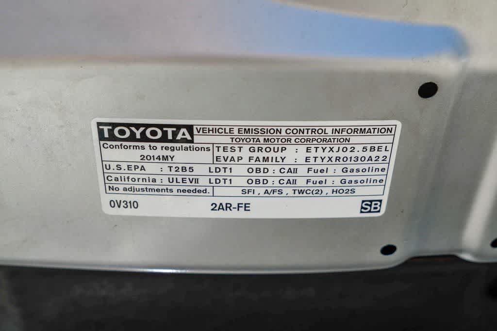 Used 2014 Toyota RAV4 LE FWD image 27
