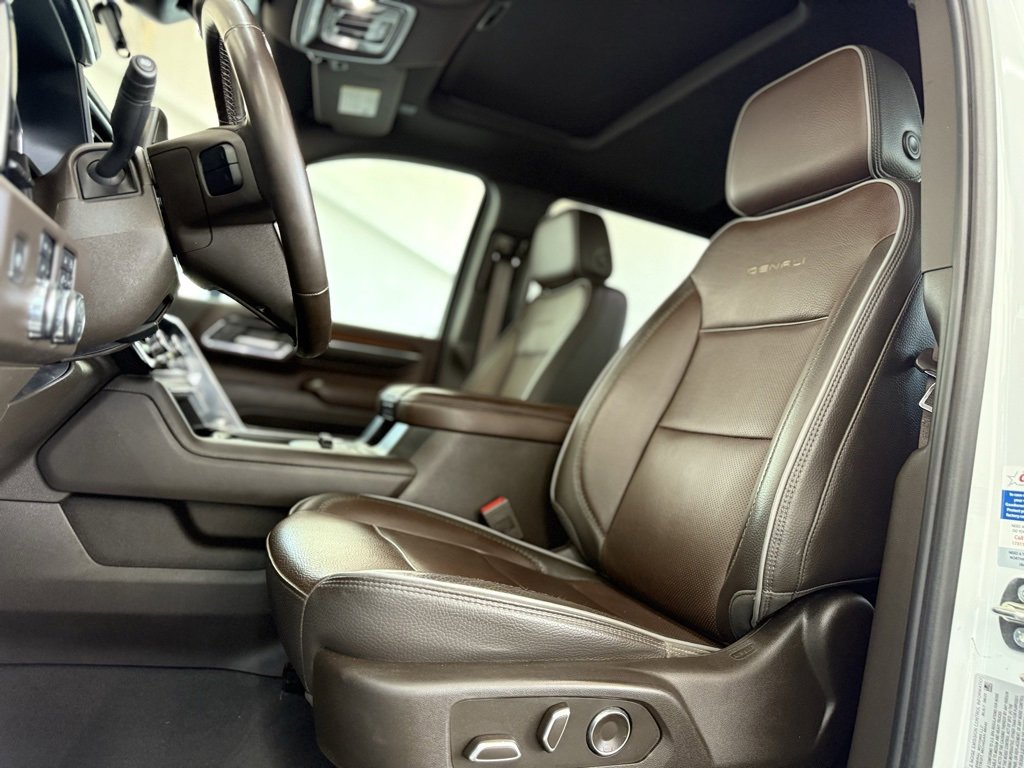 Used 2024 GMC Sierra 2500 Denali w/ Denali Reserve Package image 25