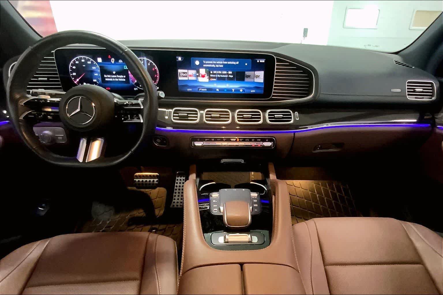 Used 2025 Mercedes-Benz GLS 450 4MATIC image 7