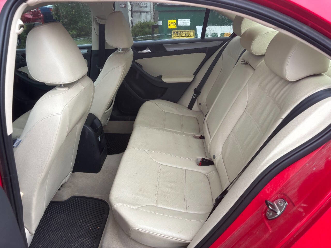 Used 2013 Volkswagen Jetta TDI image 18