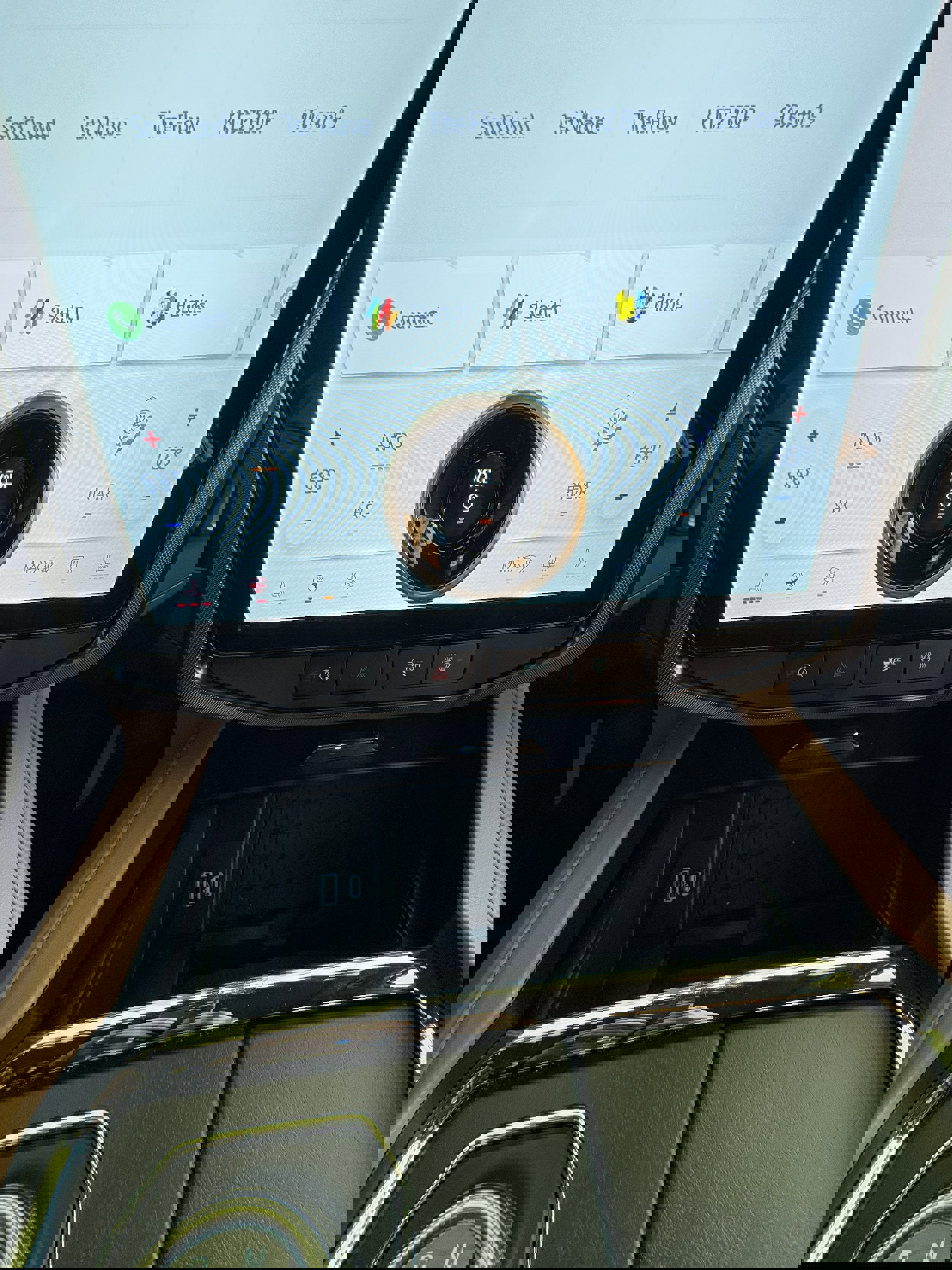 Used 2024 Ford Expedition Max Platinum AWD/4WD image 21