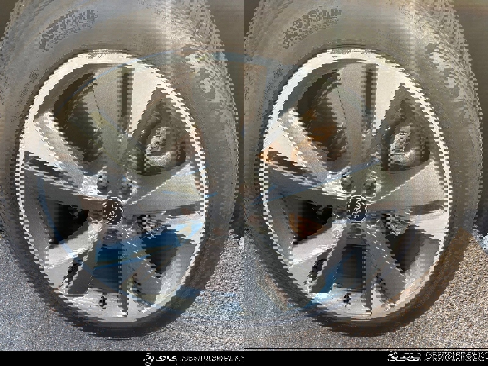 Used 2022 Audi Q4 e-tron Premium Plus w/ Premium Plus image 6