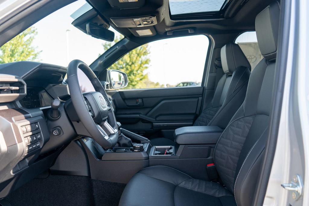 New 2025 Toyota 4Runner TRD Off-Road Premium image 18