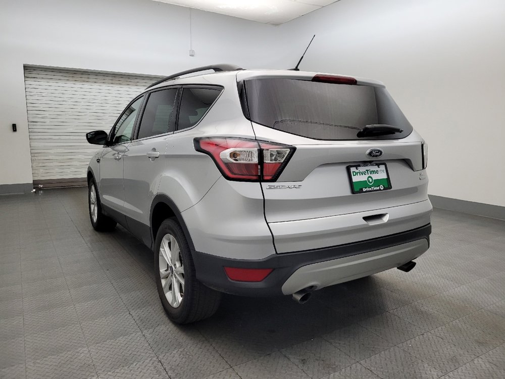Used 2018 Ford Escape SE image 5