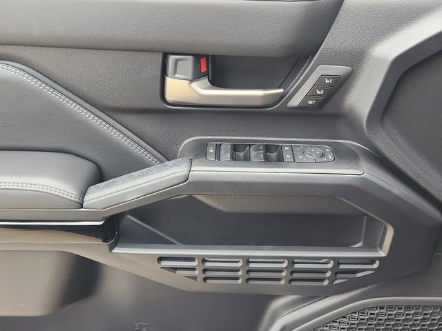 New 2026 Toyota 4Runner Limited AWD/4WD image 17