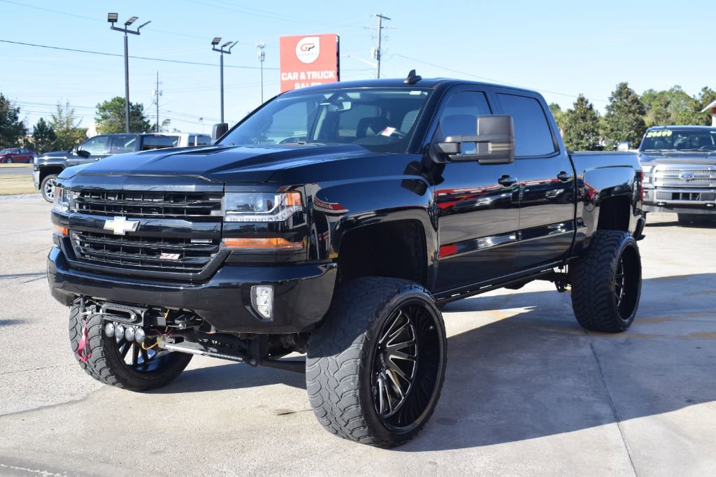 Used 2018 Chevrolet Silverado 1500 LT w/ All Star Edition