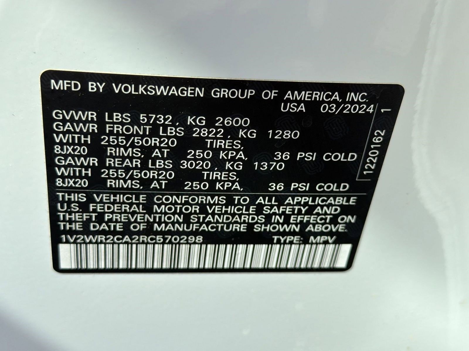 Used 2024 Volkswagen Atlas SE FWD image 20