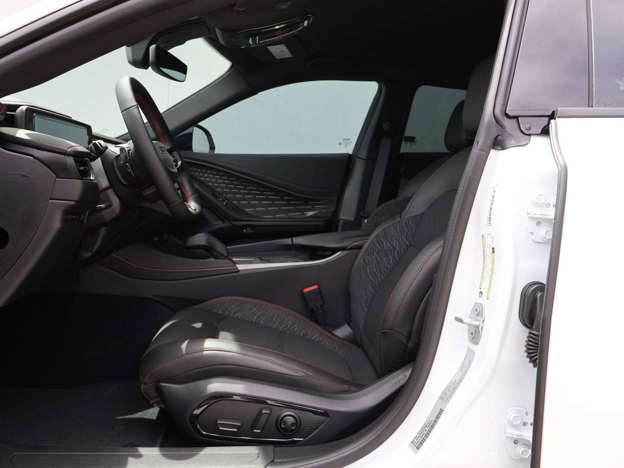 New 2026 Dodge Charger Scat Pack w/ Blacktop Package AWD/4WD image 8