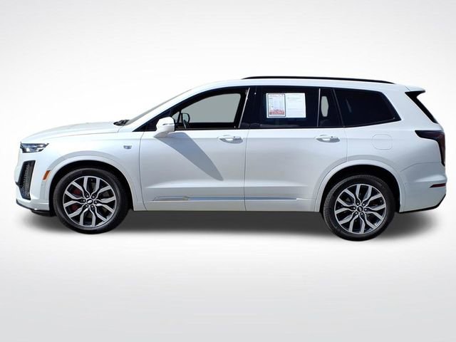 Used 2023 Cadillac XT6 Sport w/ Technology Package AWD/4WD image 2