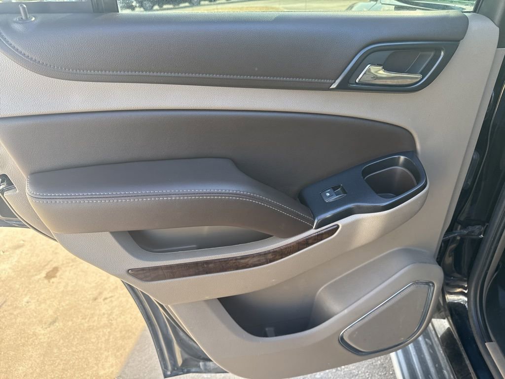 Used 2020 Chevrolet Tahoe LT image 31