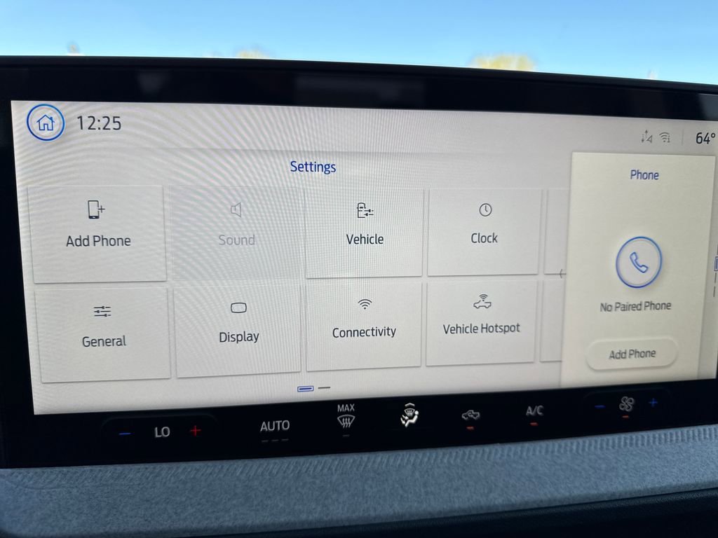 New 2026 Ford Maverick XLT image 25