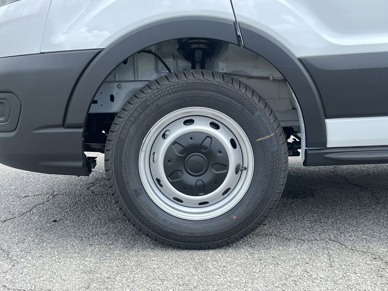 New 2026 Ford Transit 250 148 High Roof Extended image 25