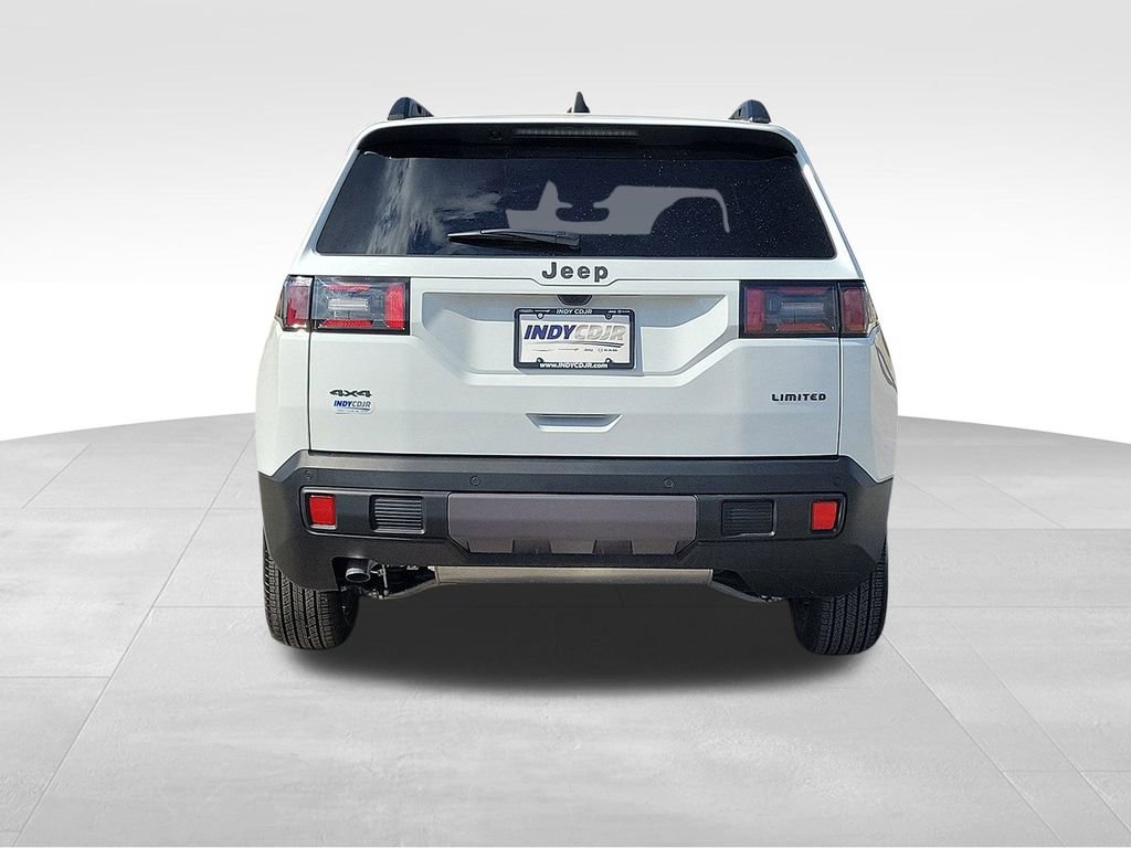 New 2026 Jeep Cherokee Laredo image 5