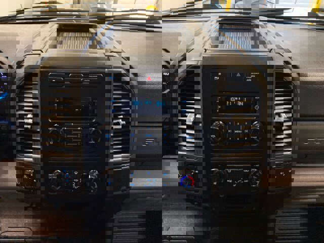 Used 2019 Ford F250 XL w/ Power Equipment Group image 19