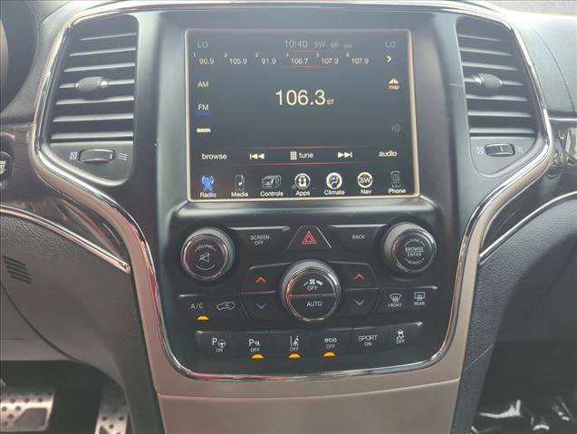 Used 2017 Jeep Grand Cherokee Overland w/ Jeep Active Safety Group AWD/4WD image 18