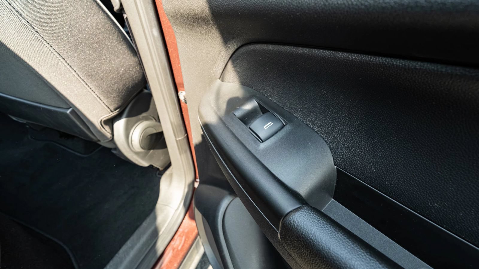 Used 2023 Chevrolet TrailBlazer LT FWD image 18