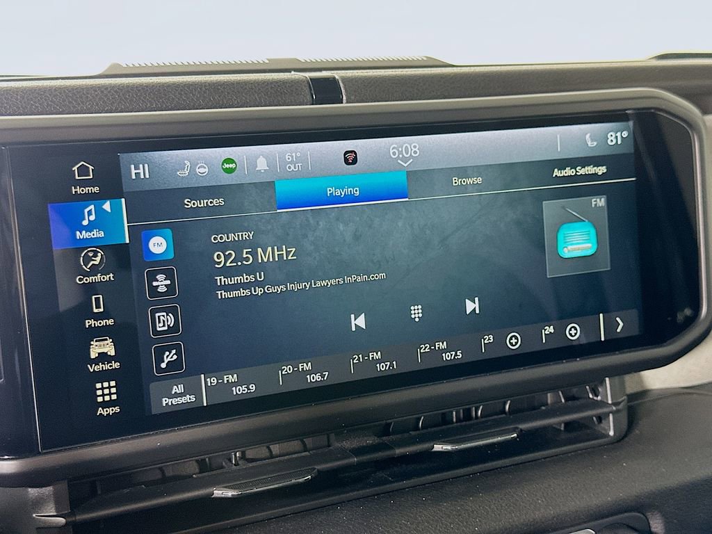 Used 2024 Jeep Wrangler Sport S image 27