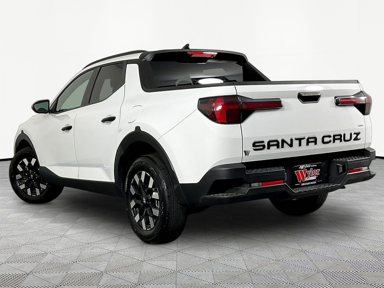 Used 2026 Hyundai Santa Cruz SEL AWD/4WD image 4