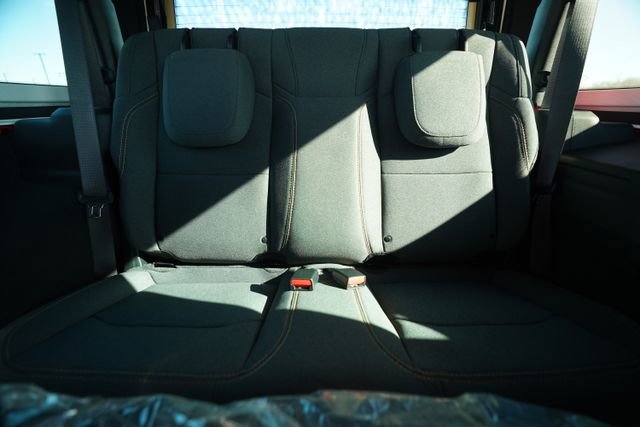 Used 2024 Jeep Wrangler Sport S image 59