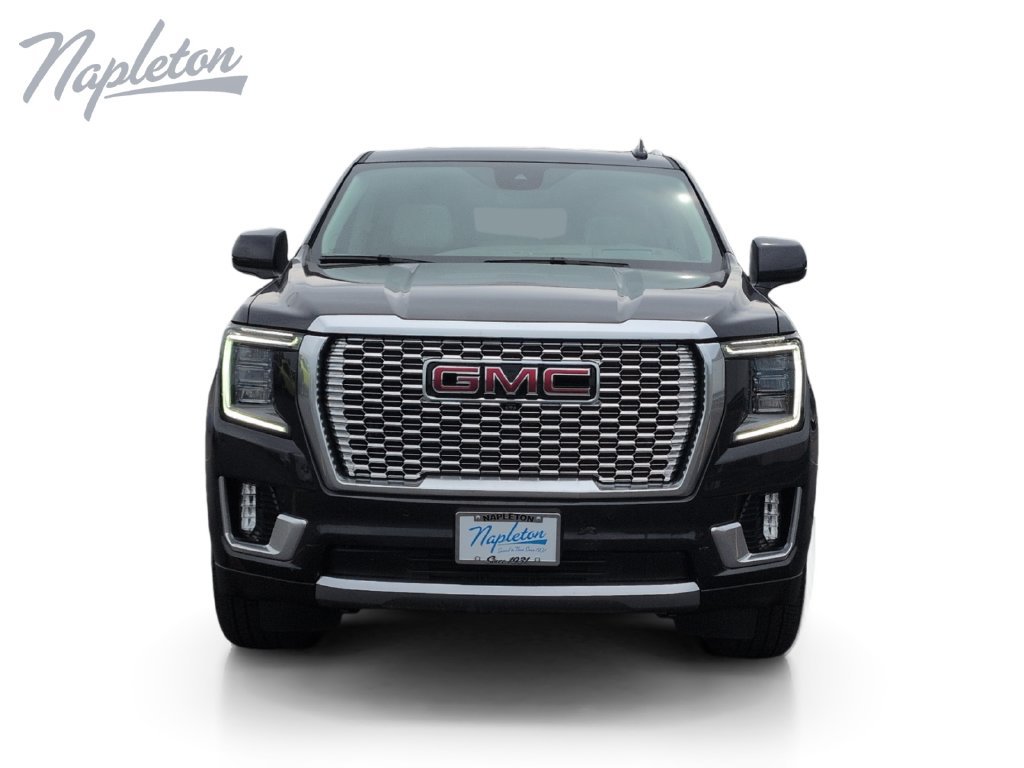 Used 2023 GMC Yukon Denali w/ Denali Reserve Package AWD/4WD image 9