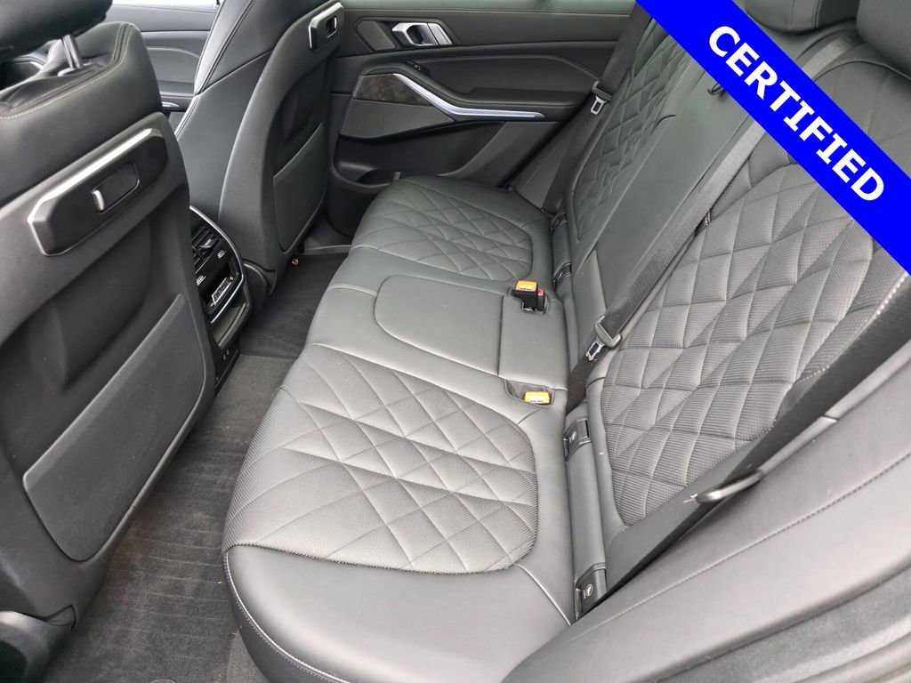 Certified 2025 BMW X5 sDrive40i w/ Premium Package image 11