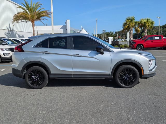 Used 2024 Mitsubishi Eclipse Cross LE AWD/4WD image 2