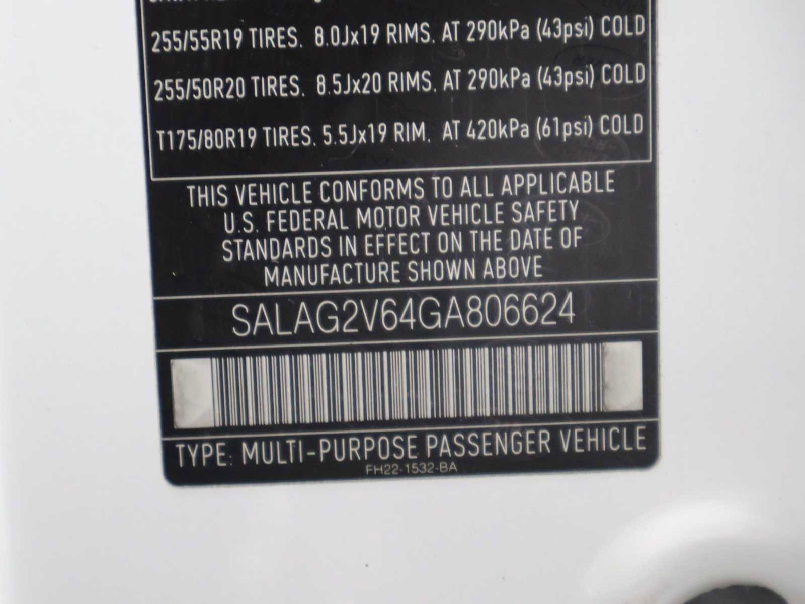 Used 2016 Land Rover LR4 HSE AWD/4WD image 39