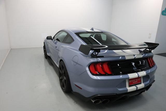 Used 2022 Ford Mustang Shelby GT500 w/ Carbon Fiber Track Pack RWD image 68