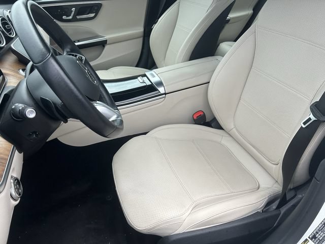 Used 2025 Mercedes-Benz C 300 Sedan image 22