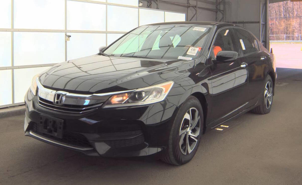 Used 2017 Honda Accord LX image 4
