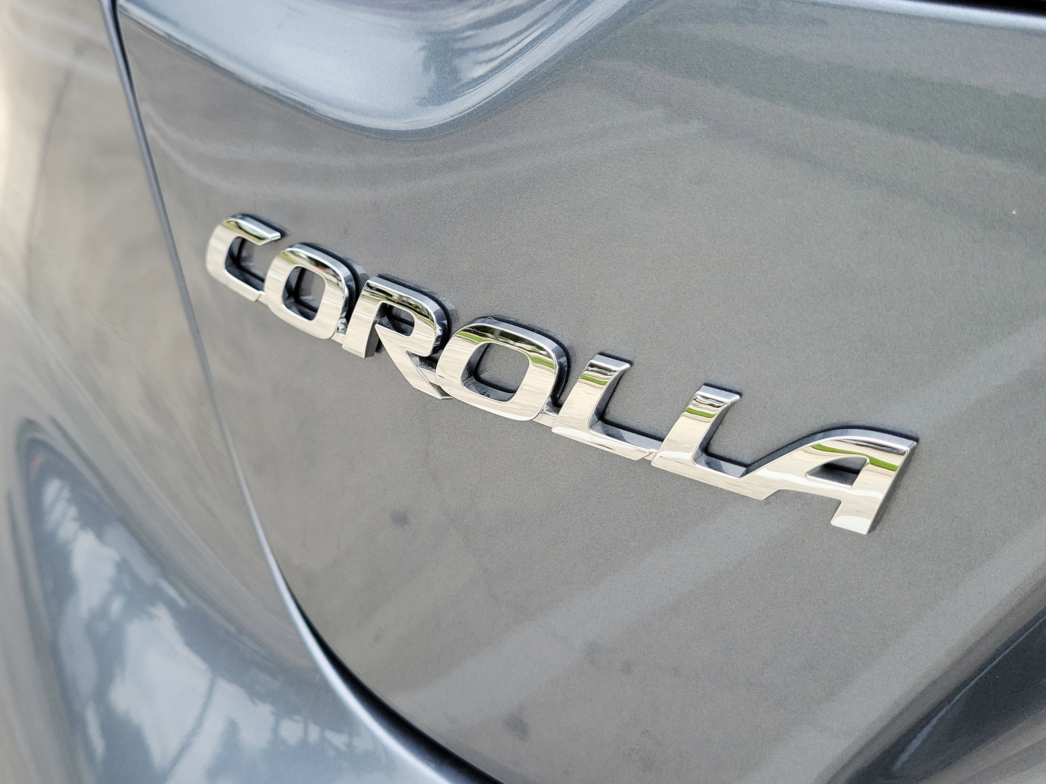 Certified 2025 Toyota Corolla LE FWD image 10