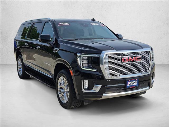 Used 2023 GMC Yukon XL Denali w/ Max Trailering Package AWD/4WD image 3