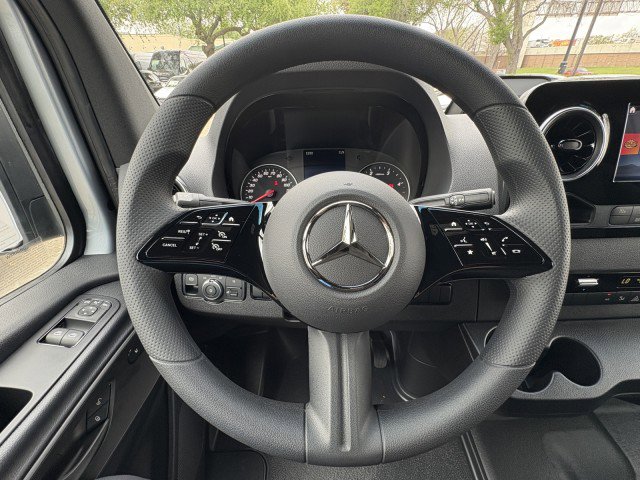New 2026 Mercedes-Benz Sprinter 2500 image 15