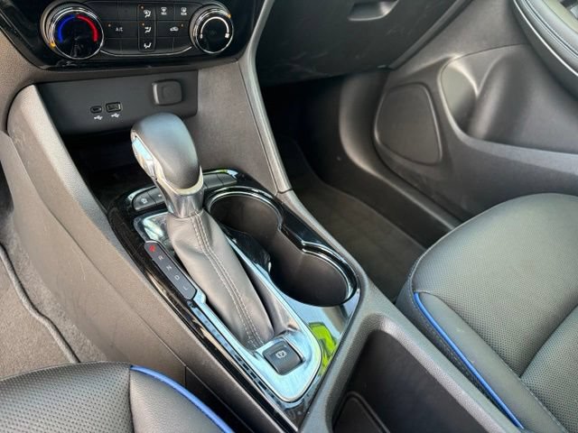 Used 2025 Buick Encore GX Sport Touring AWD/4WD image 28