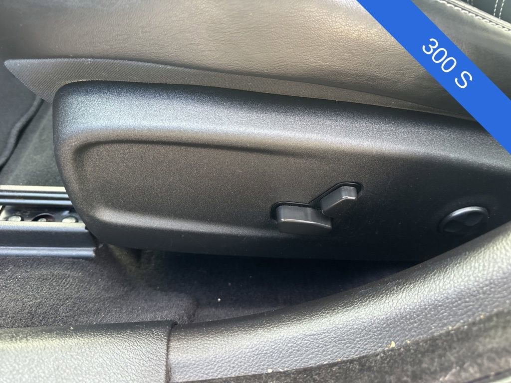 Used 2021 Chrysler 300 S image 12