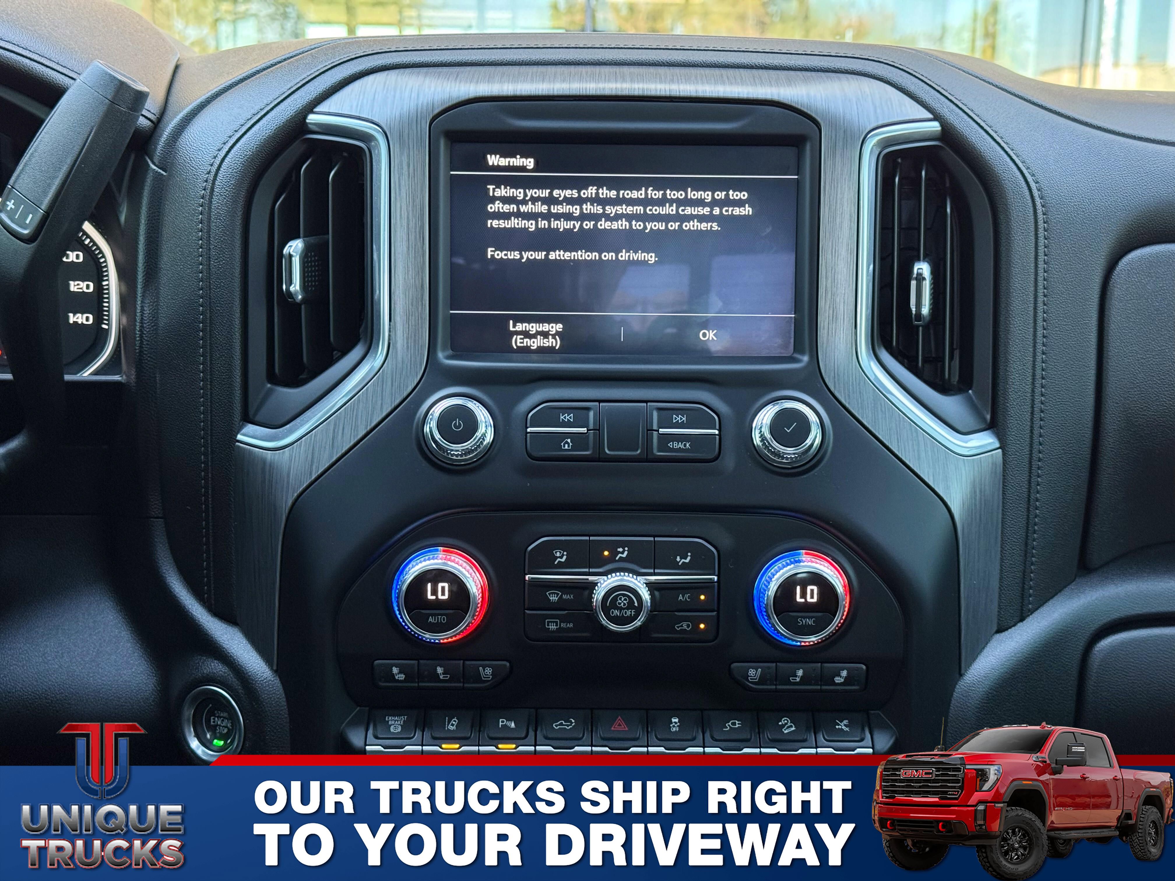 Used 2022 GMC Sierra 2500 Denali w/ Denali Ultimate Package AWD/4WD image 35