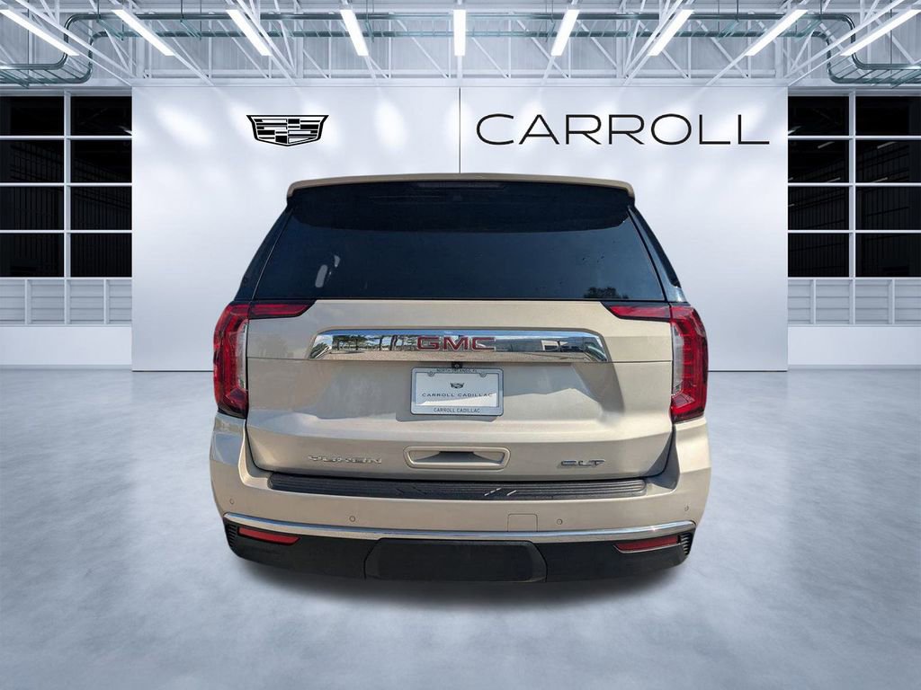 Used 2021 GMC Yukon XL SLT w/ SLT Premium Package image 5