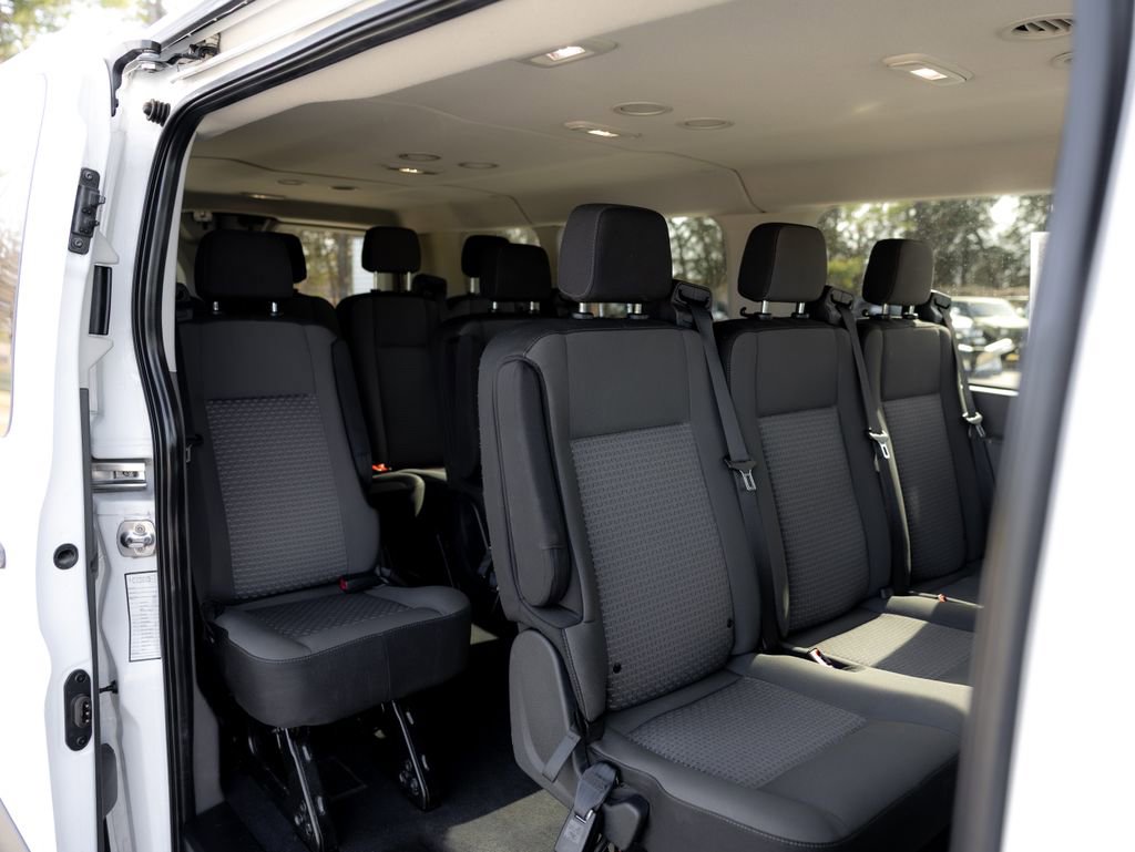 Used 2024 Ford Transit 350 XLT image 11