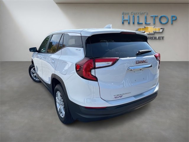 Used 2024 GMC Terrain SLE image 9