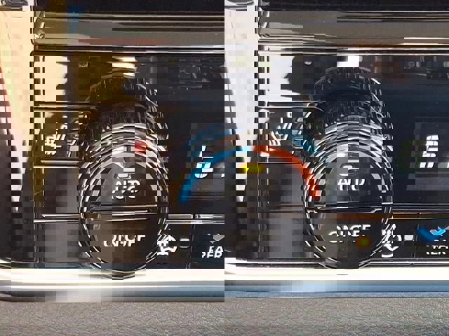 Used 2022 Nissan Rogue SL w/ SL Premium Package image 26