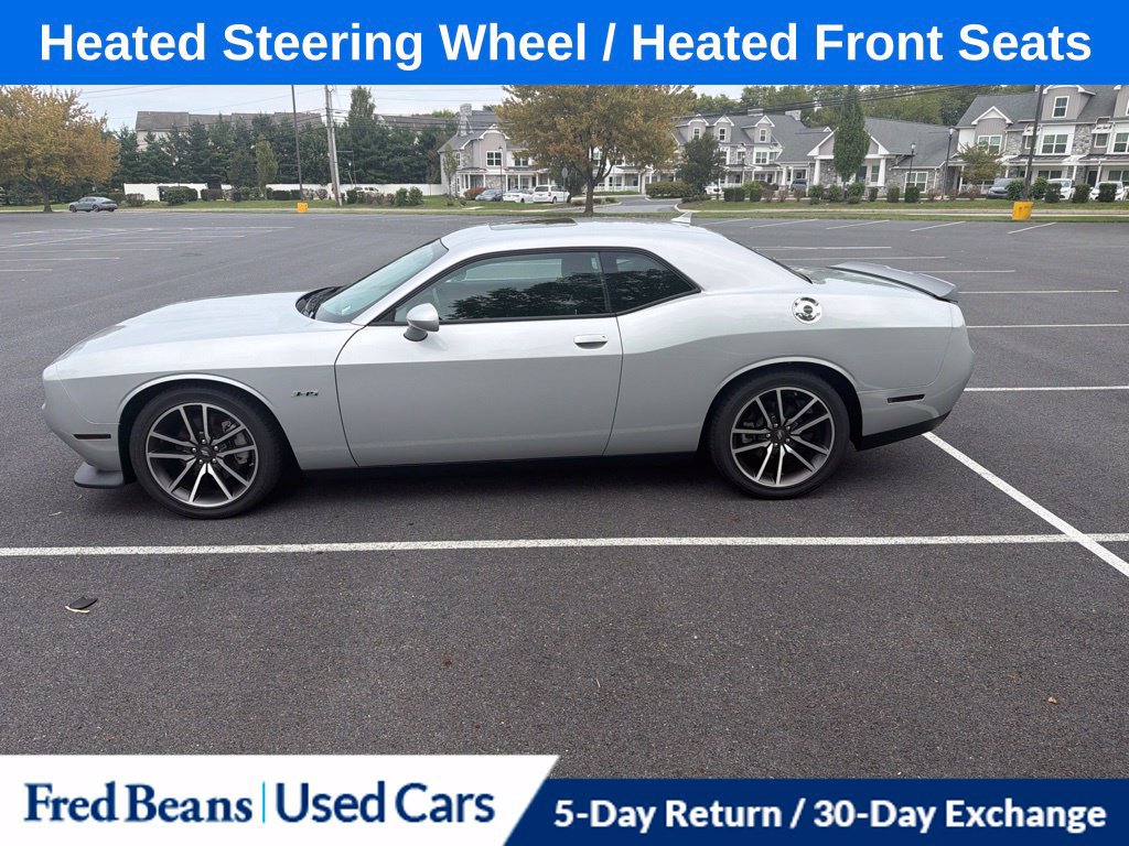Used 2023 Dodge Challenger R/T w/ Cold Weather Group RWD image 7