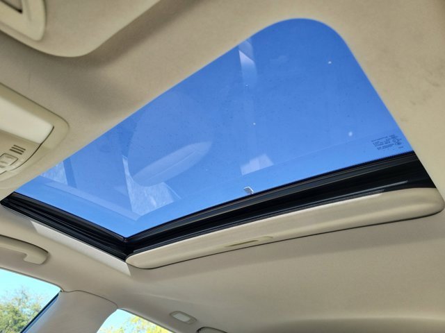 Used 2016 INFINITI QX50 2WD w/ Premium Plus Package image 26