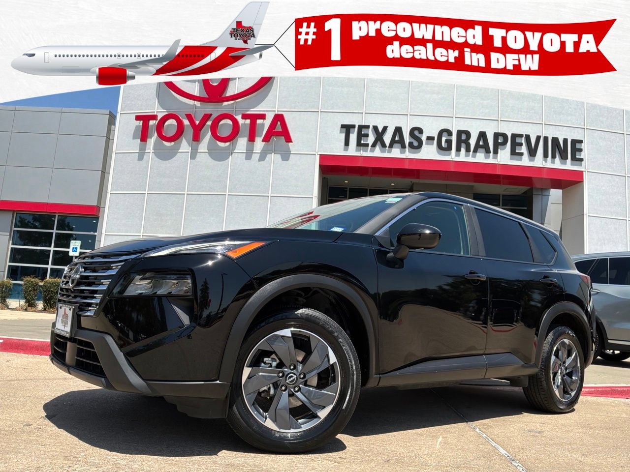 Used 2026 Nissan Rogue SV FWD image 1