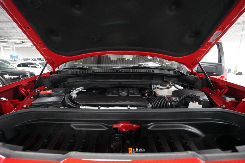 Used 2025 GMC Sierra 1500 Elevation image 3