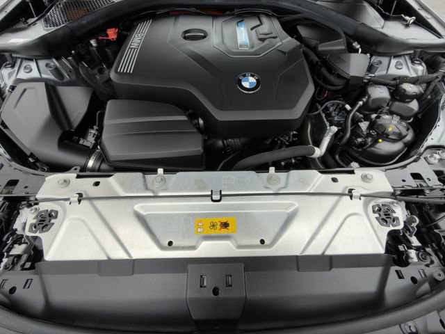 Used 2023 BMW 330e xDrive w/ Premium Package AWD/4WD image 34