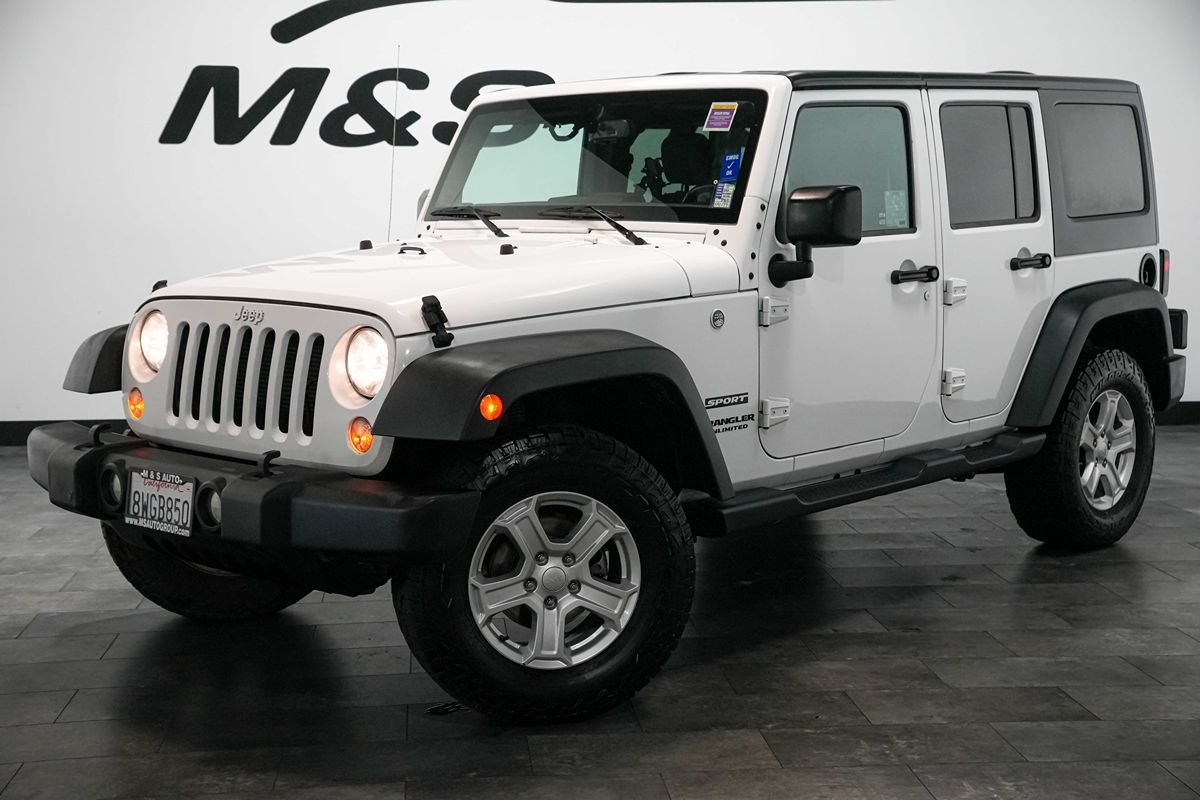 Used 2017 Jeep Wrangler Unlimited Sport w/ Quick Order Package 24S AWD/4WD image 2