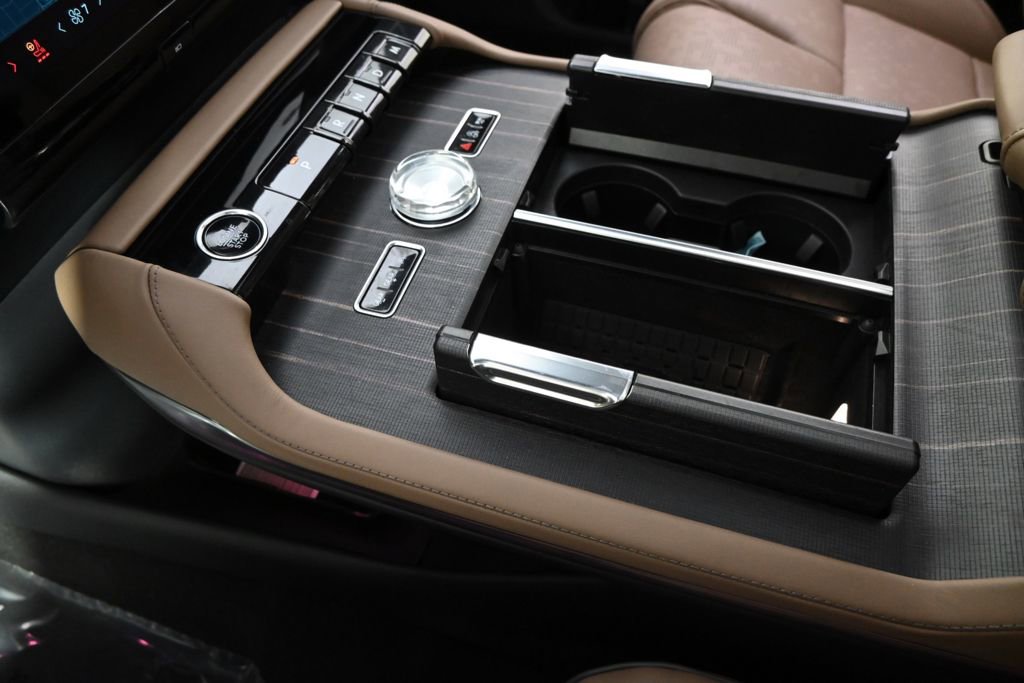 New 2026 Lincoln Navigator L Black Label image 31